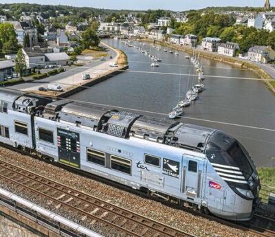 ​🚄​ TER – ​Renforcement de l’offre de service TER sur l’axe ferroviaire Quimper <></noscript> Vannes